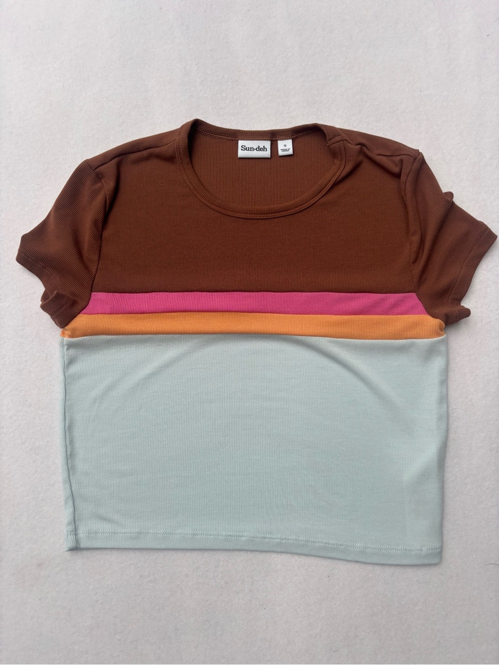 Aritzia Colorblock Tee - Brown, Pink, Orange, Cream- 🌈
